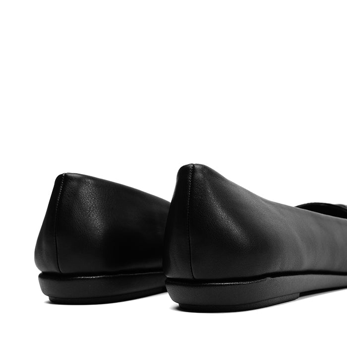AEROSOLES-BELL - available at RUBINO