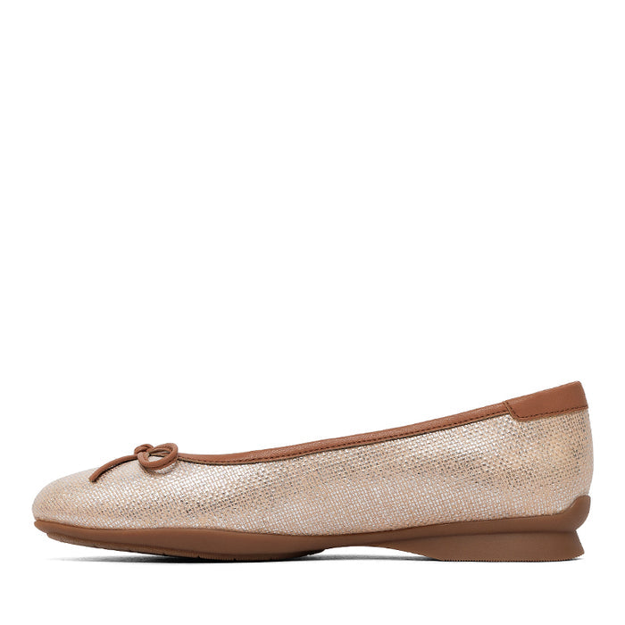 CLARKS-JAZMYNN BOW - available at RUBINO