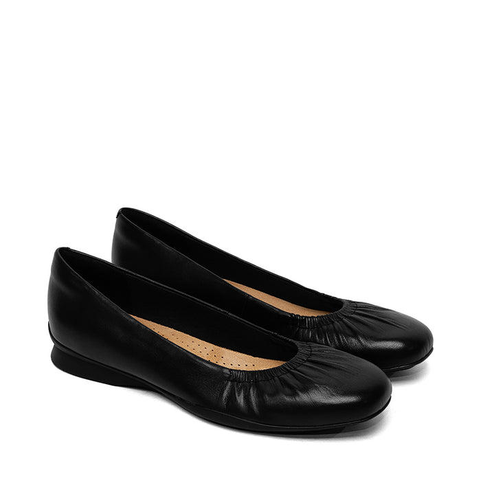 CLARKS-JAZMYNN LO - available at RUBINO