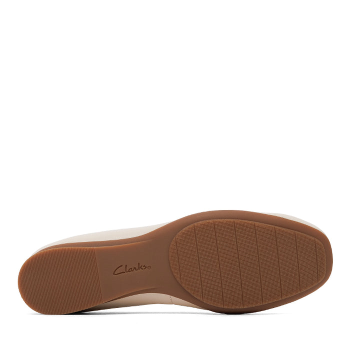 CLARKS-JAZMYNN LO - available at RUBINO