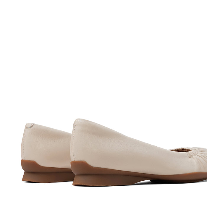 CLARKS-JAZMYNN LO - available at RUBINO