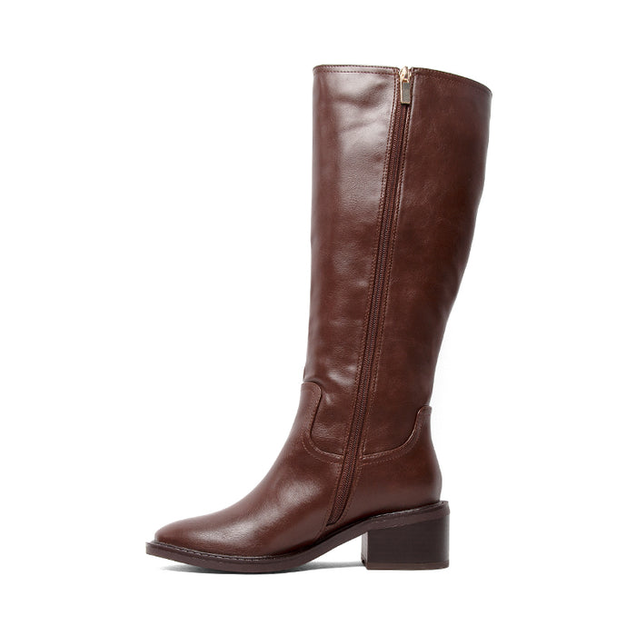 KELLY & KATIE-JULIANNA BOOT - available at RUBINO