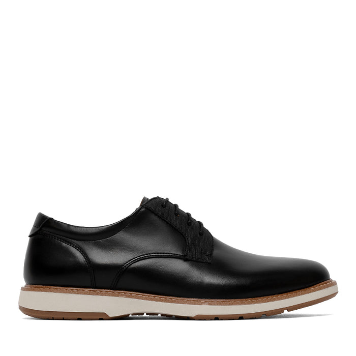 STEVE MADDEN-LANGLEYY - available at RUBINO