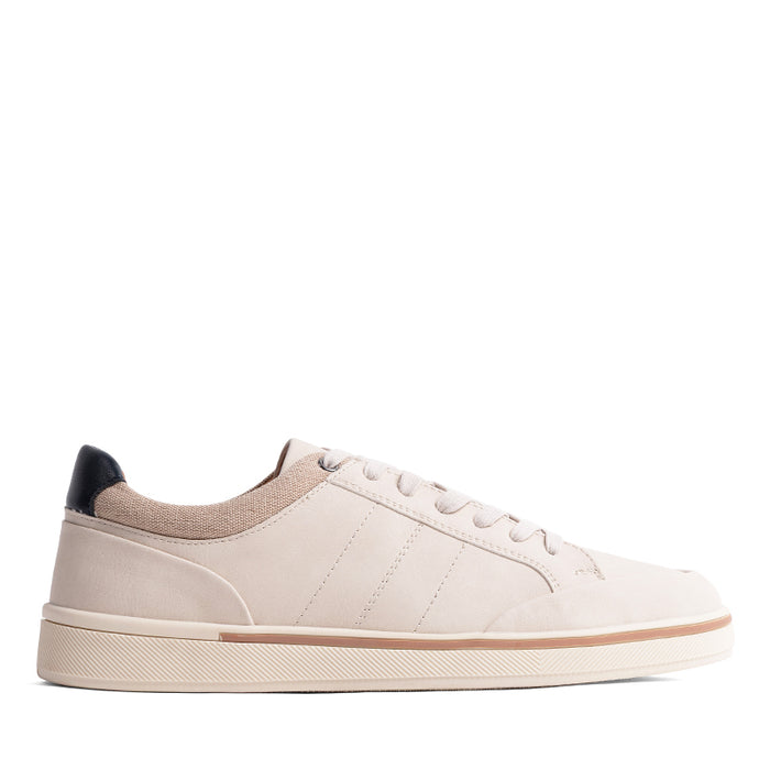 STEVE MADDEN-MALPENZA - available at RUBINO