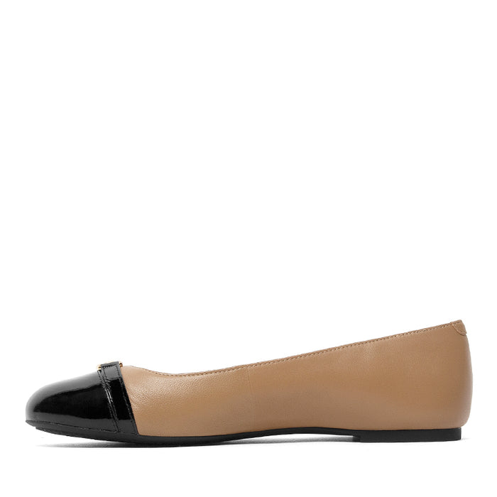 MICHAEL KORS-MANDY FLAT - available at RUBINO