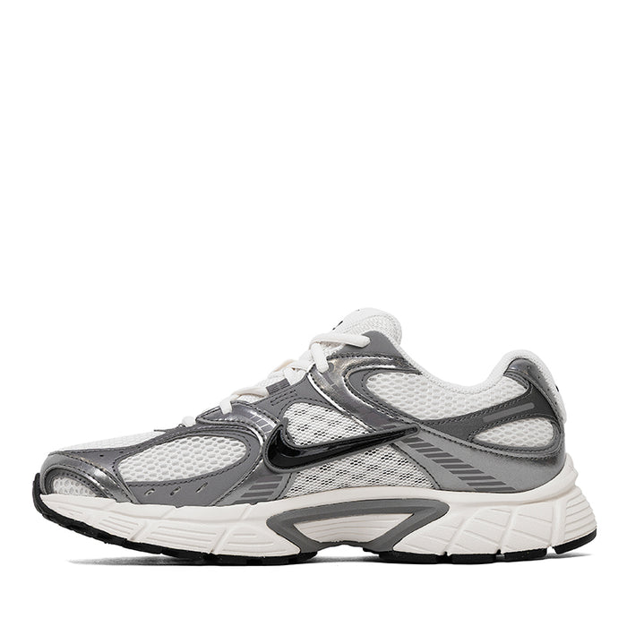 NIKE-V5 RNR M - available at RUBINO