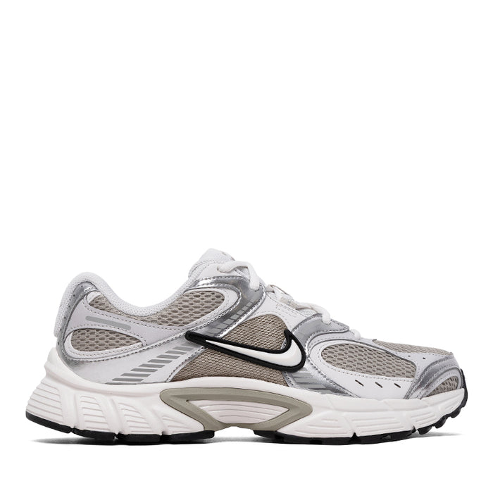 NIKE-V5 RNR W - available at RUBINO